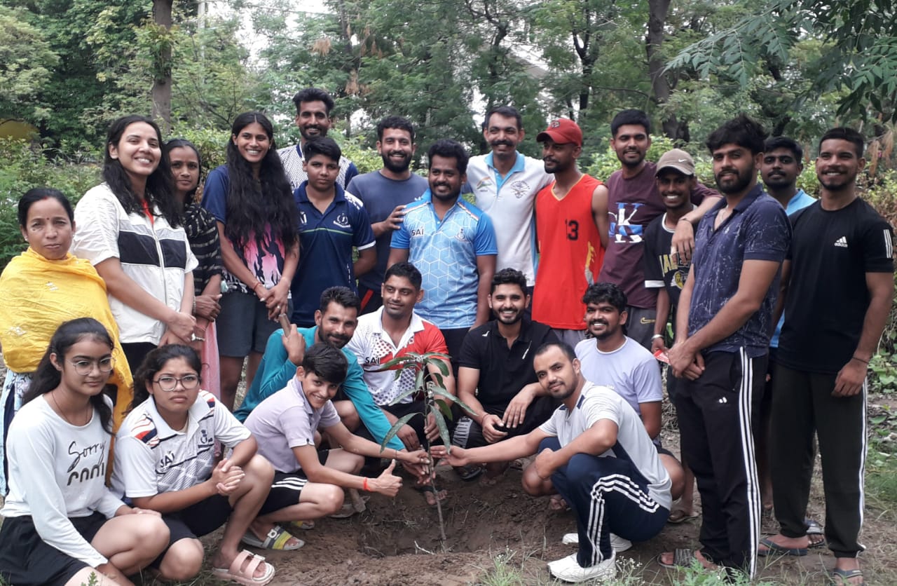 Basant Ritu Club planted fruit trees in Youth Hostel.